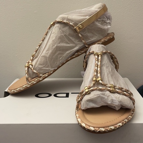 Aldo “Qilinna” Sandals - Picture 5 of 8